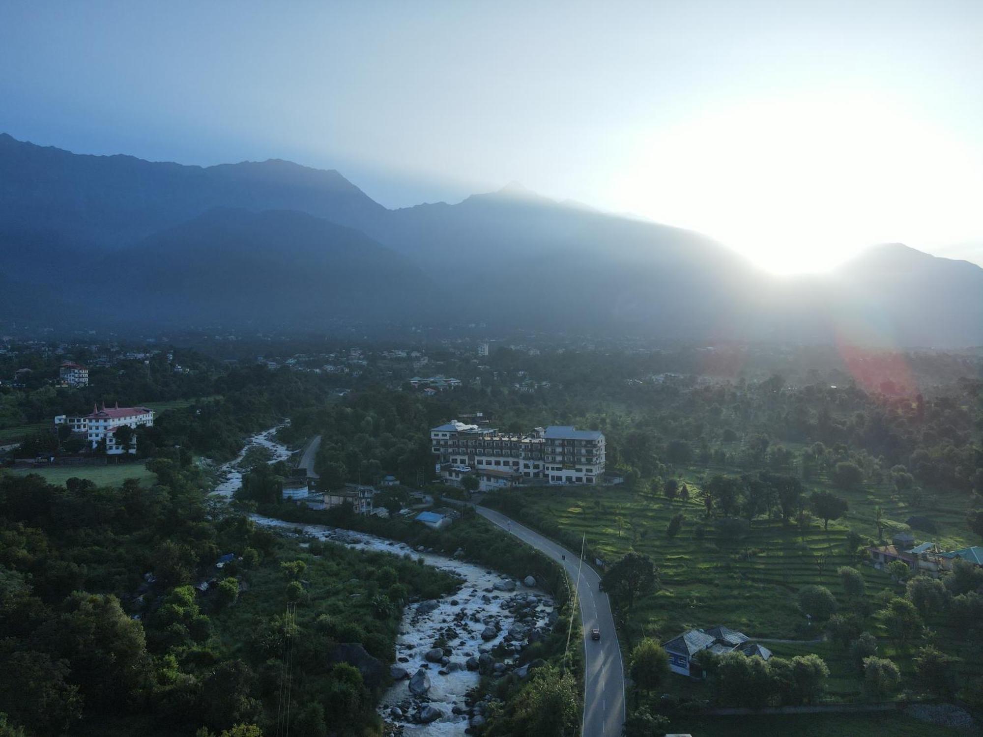 D'polo Club & Spa होटल